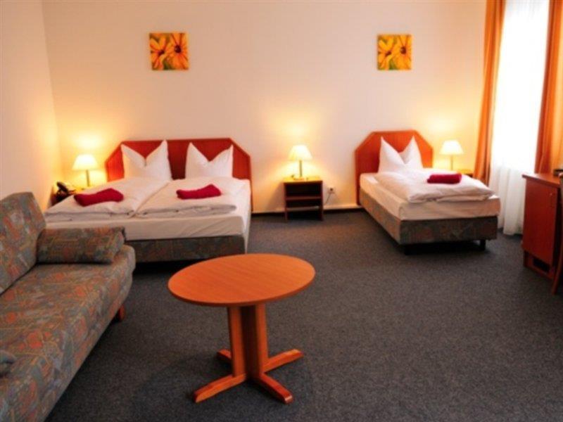 Goethe Hotel Messe By Trip Inn Frankfurt pe Main Exterior foto