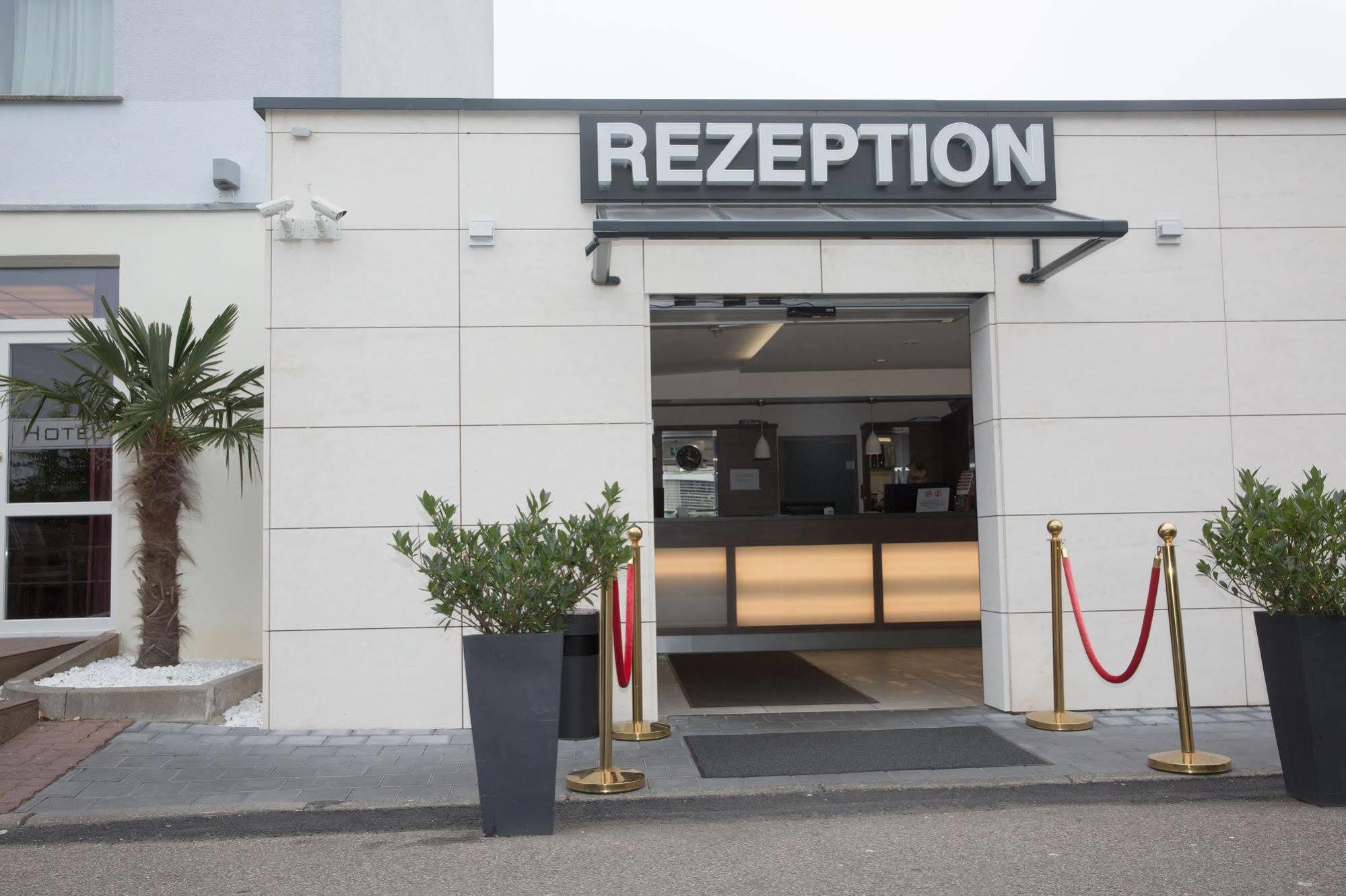 Goethe Hotel Messe By Trip Inn Frankfurt pe Main Exterior foto