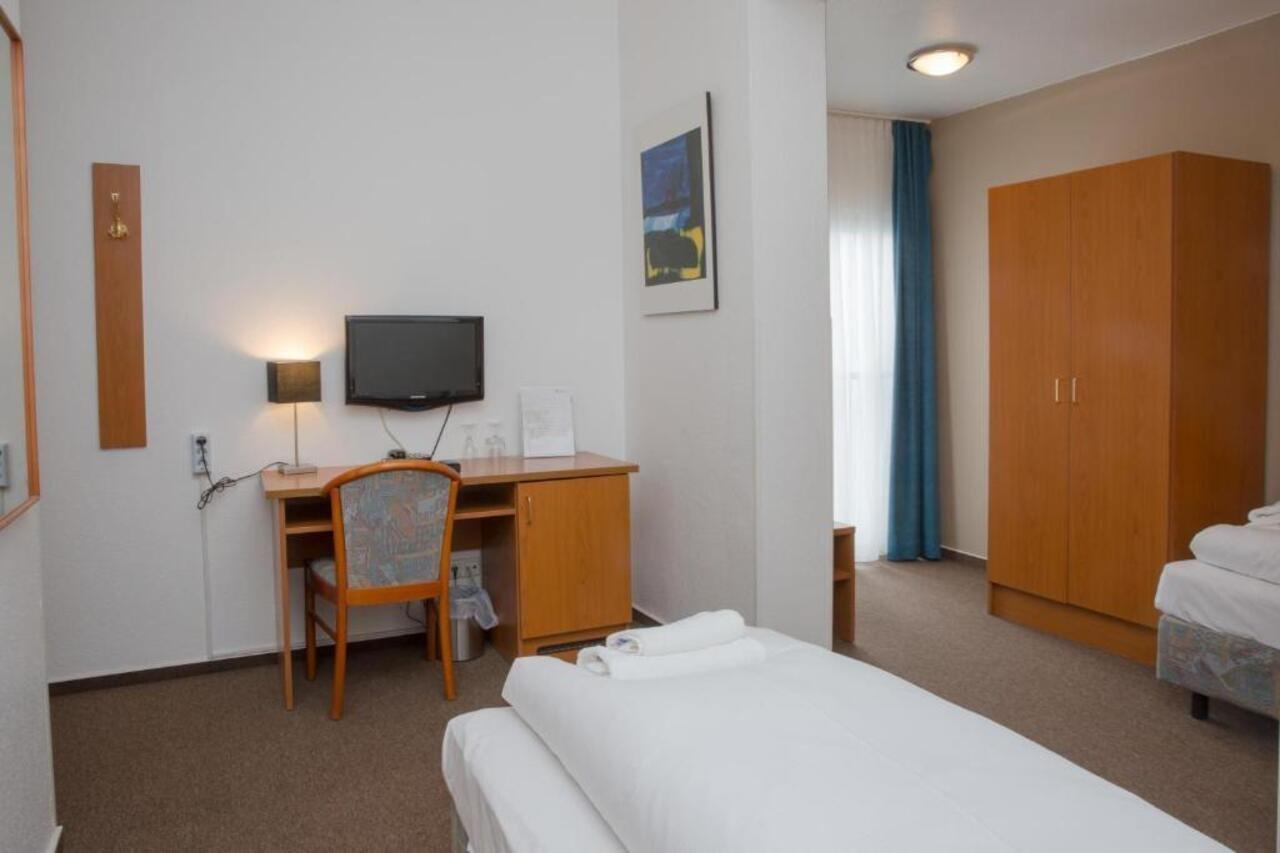 Goethe Hotel Messe By Trip Inn Frankfurt pe Main Exterior foto